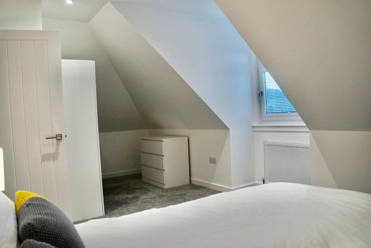 Leworin Apartment Stirling Ngoại thất bức ảnh