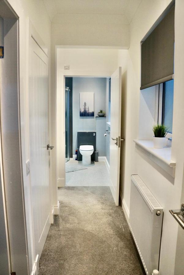 Leworin Apartment Stirling Ngoại thất bức ảnh